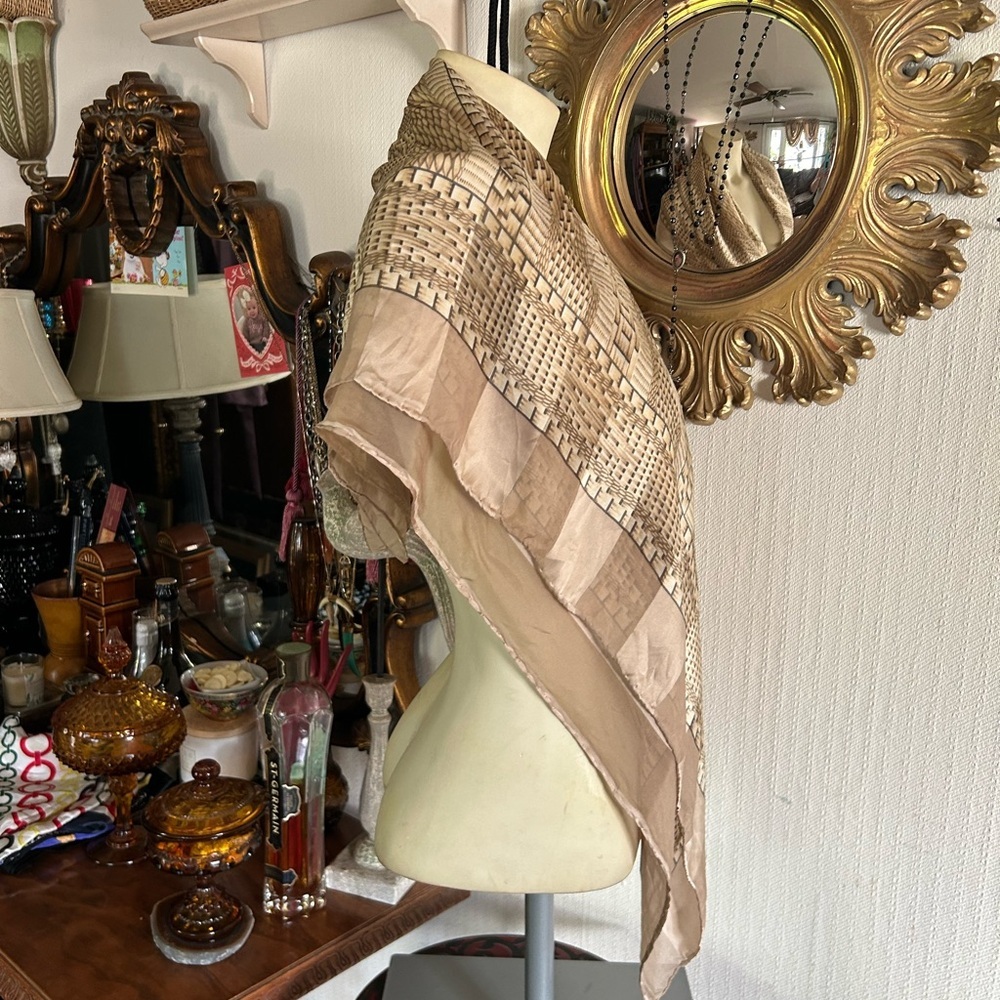 Vintage Tan & Cream Silk Chiffon Scarf - Picture 4 of 13